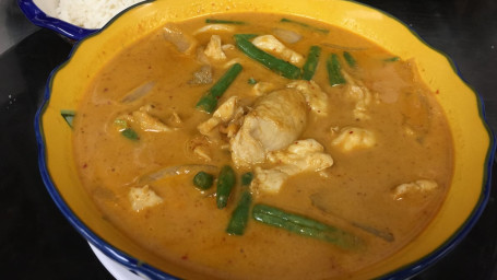 D4. Panang Curry