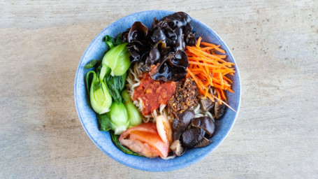 Noodles With Vegetables And Tomato Sauce