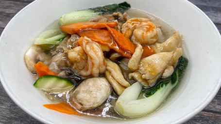 35. Wor Wonton Soup