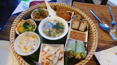 Vegetarian Lao Platter