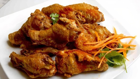 103. Chili Crispy Chicken Wings