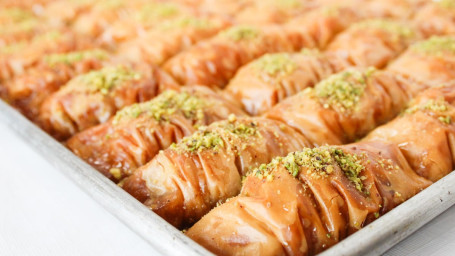 Baklava (Turkish Style)